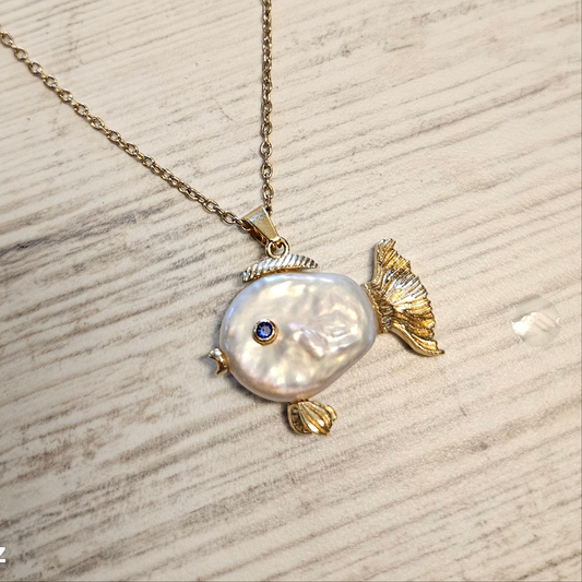 Collar pez dorado
