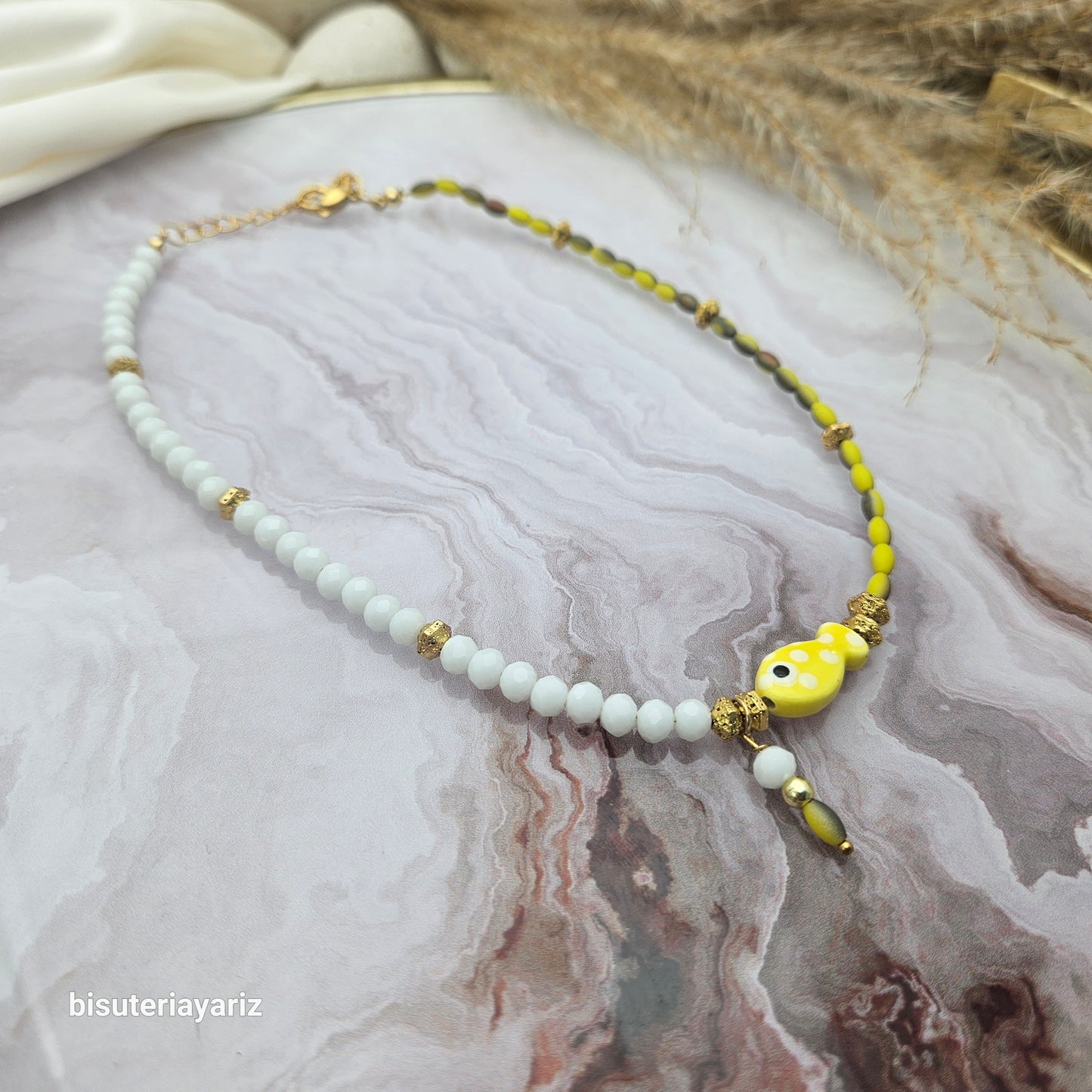 Collar Isla