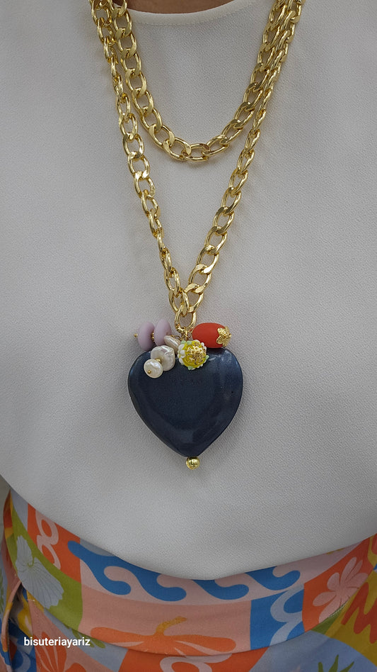 Collar largo azul corazon