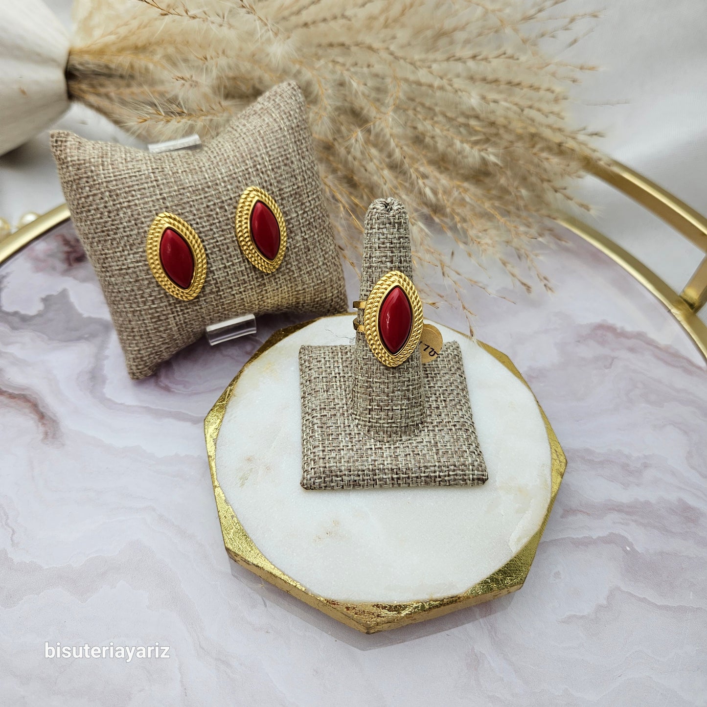 Set Daina