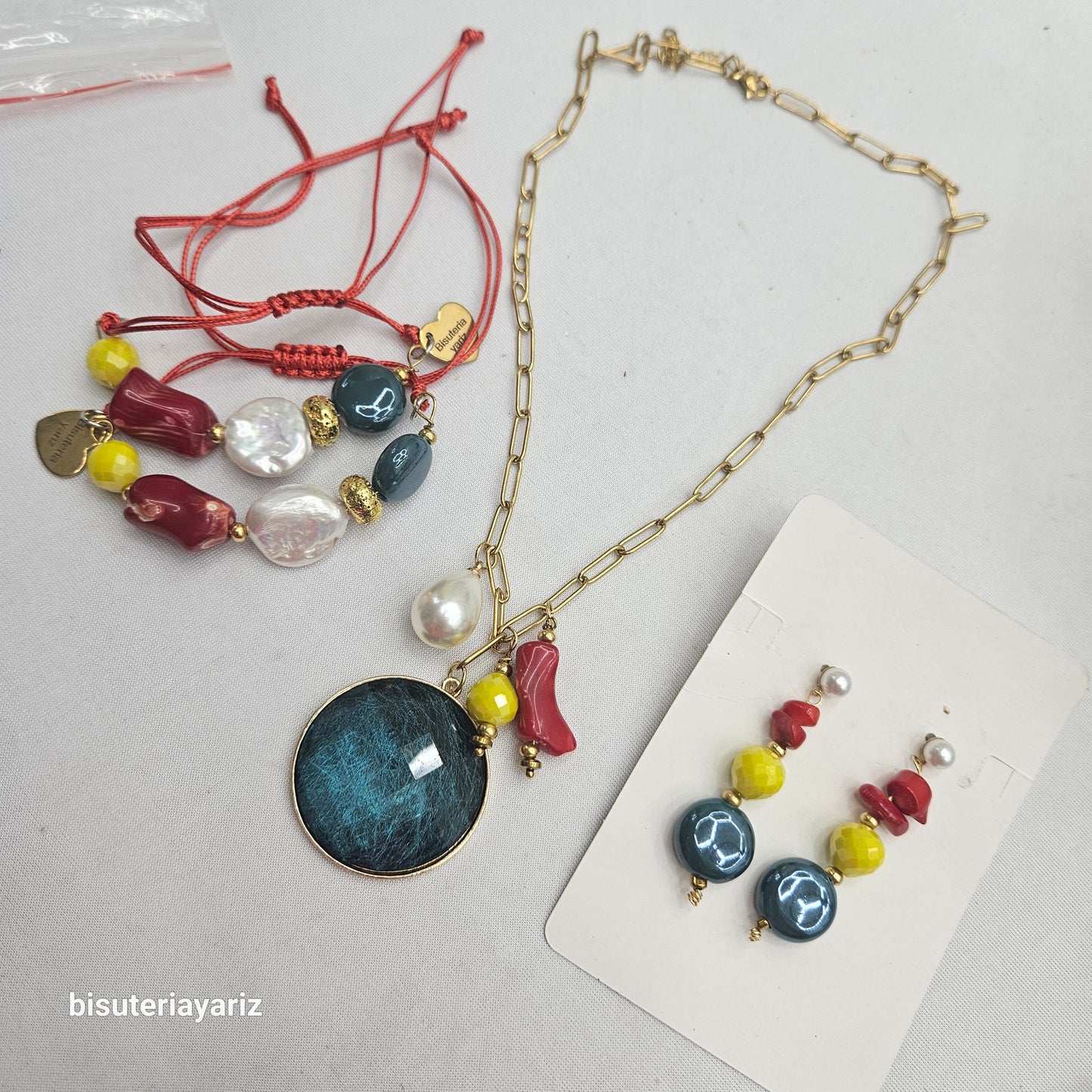Collar de esfera del océano