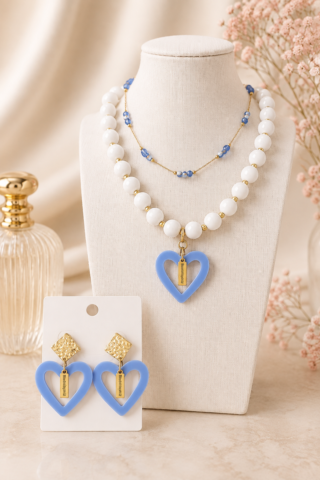 Set Collar y aretes corazon azul