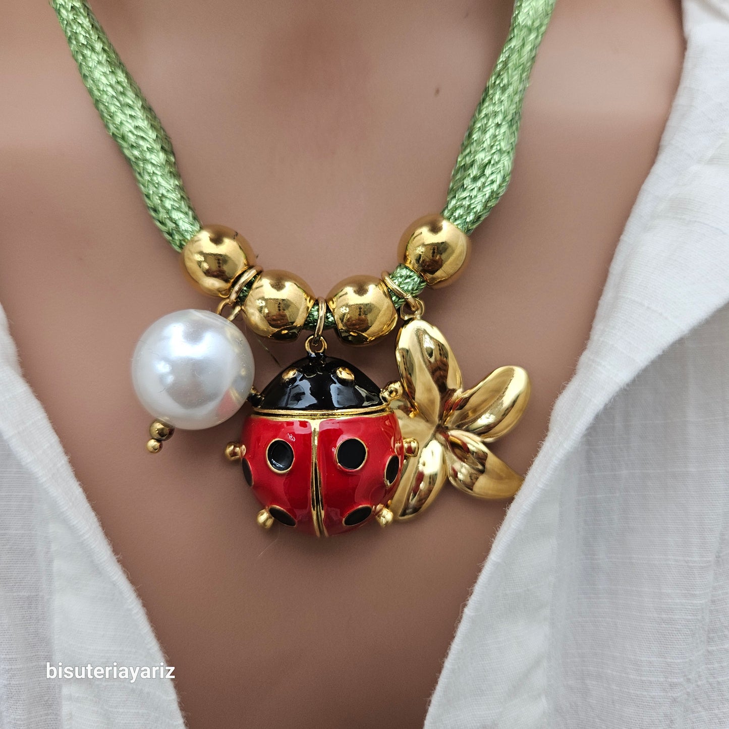 Collar Mariquita