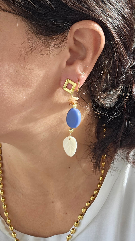 Aretes Hoja en Nacar