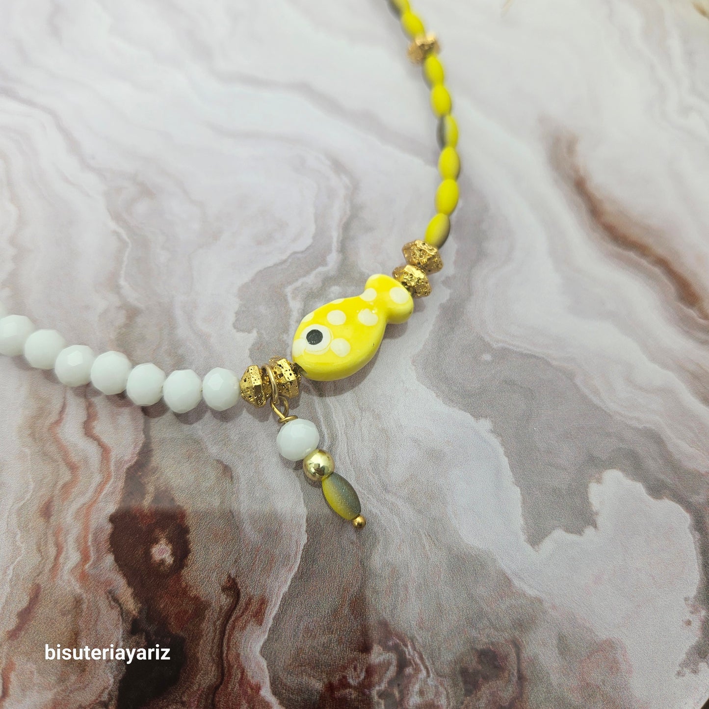 Collar Isla