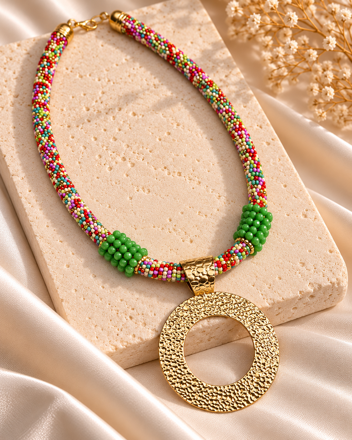 Collar Karli
