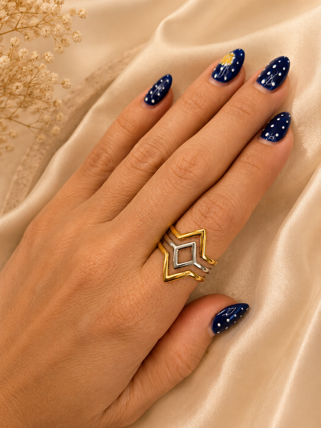 Anillo Luz Dalia