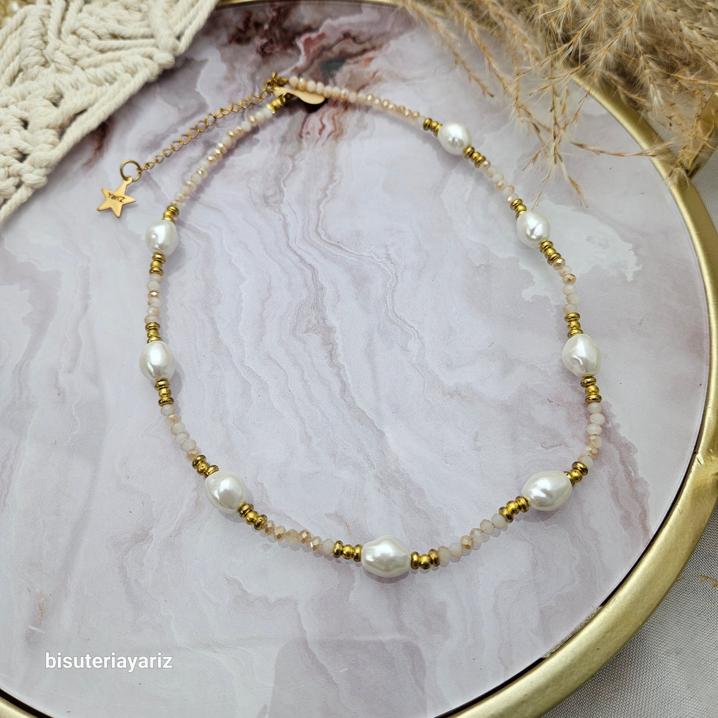 Collar brisa de oro