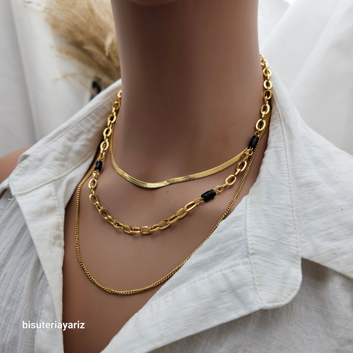 Collar Laura