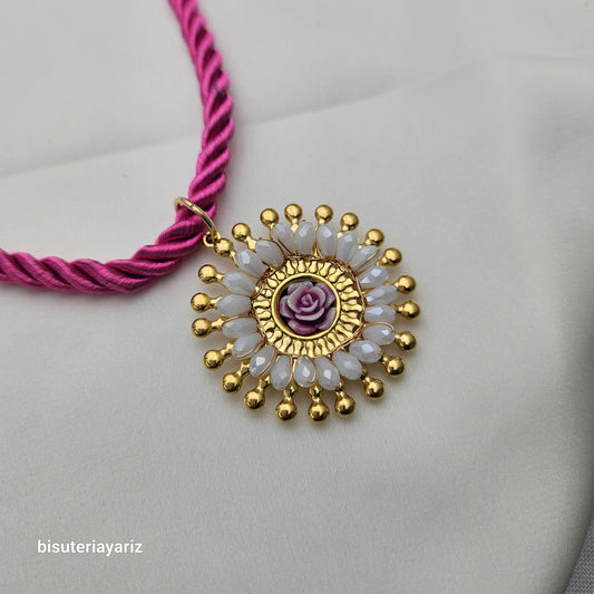 Collar Lauri